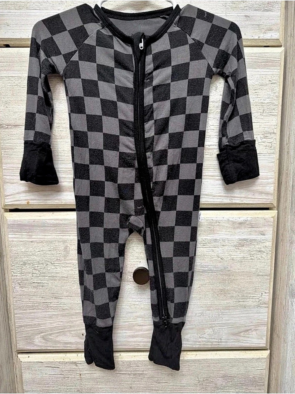 Monochrome Check Zippy Little Sleepies 0-3m